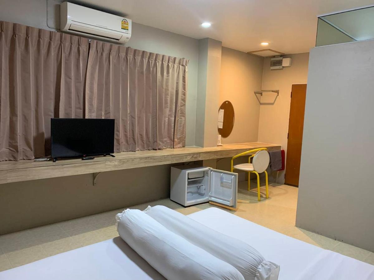 Lithai Guesthouse Phitsanulok Ngoại thất bức ảnh